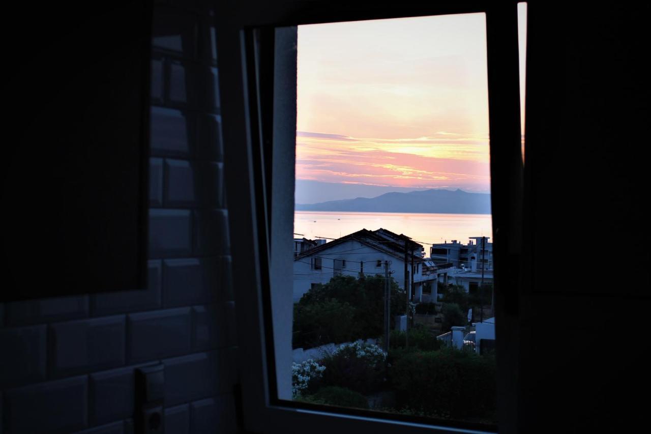 Sea View Apartment 15 Min From Athens Airport Néa Mákri Dış mekan fotoğraf